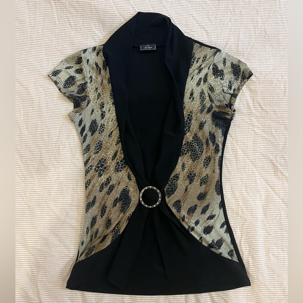 Leopard Print Open Front Top with Ring Detail